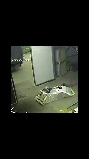 I Believe i can fly😂😂😂