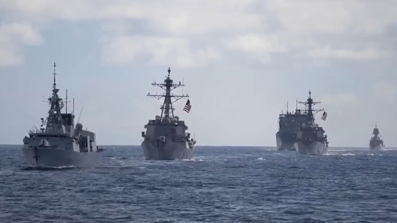 Hundreds of US warships gathered in the Red Sea