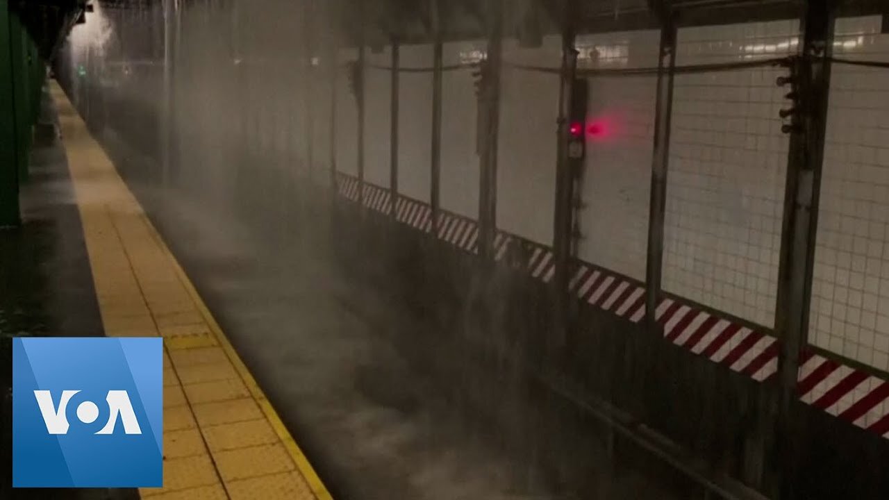 New York’s Times Square and Subway Flooded | VOA News