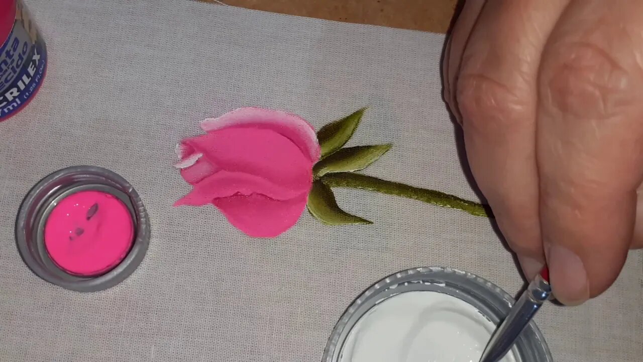 Como pintar Botão Pintura em Tecido