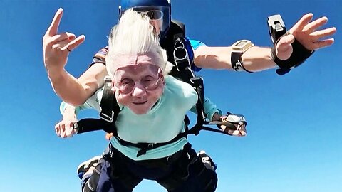 Admirers Mourn 104-Year-Old Skydiver Dorothy Hoffner