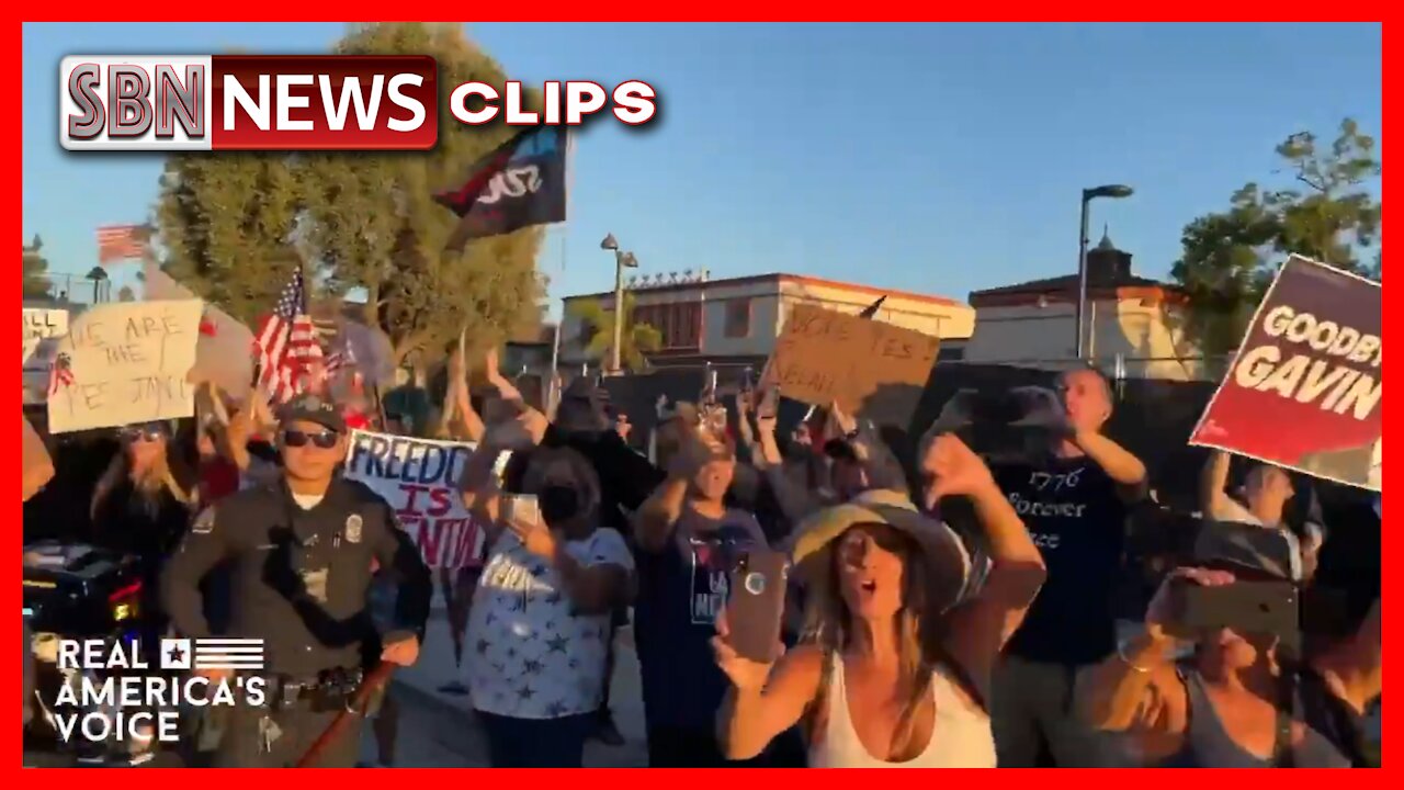 Biden Motorcade Savagely Booed by Patriots in Long Beach, California - 3645