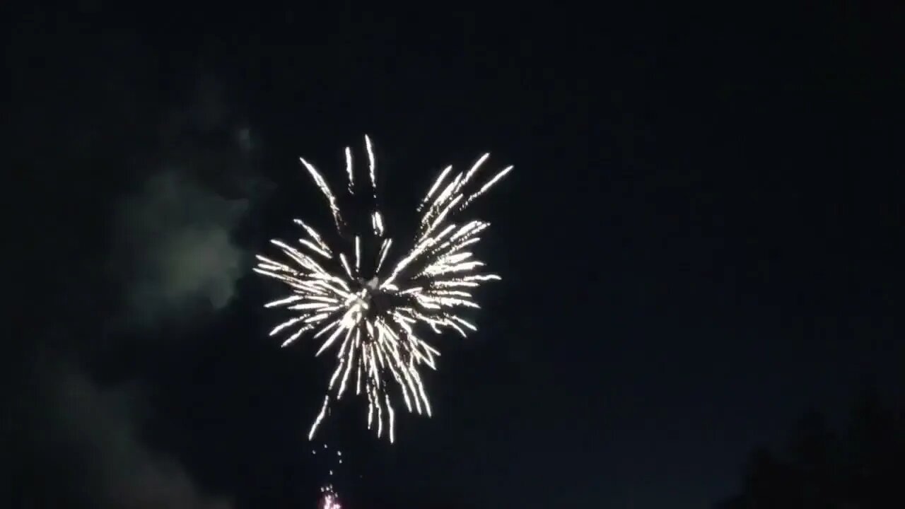 New Years fire works round 1