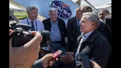 Exhibited at the MAKS 2019 AviMedia offers us a small collection of images of the Tupolev Tu-155