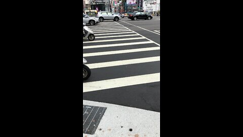 Crossing the street in Taipei