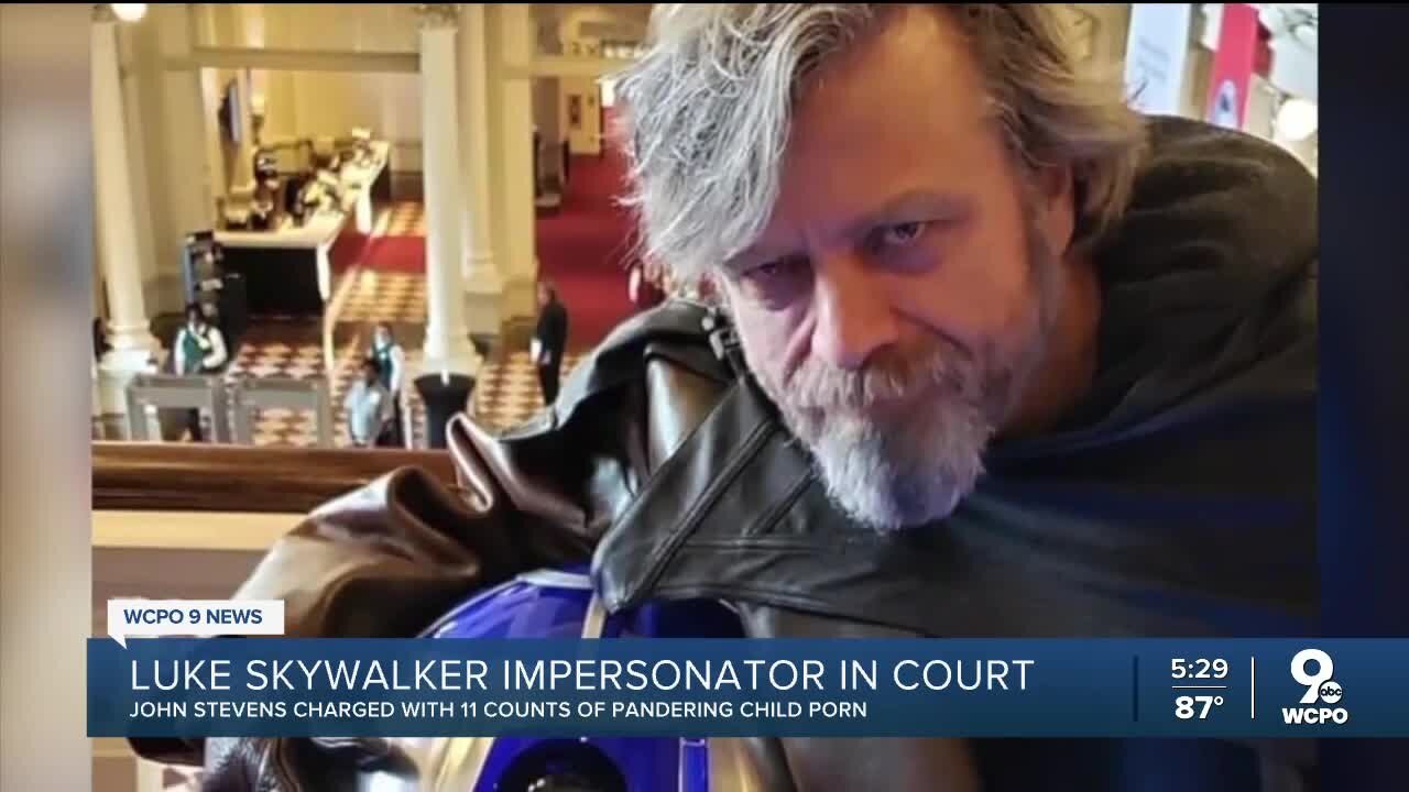 Luke Skywalker impersonator looked at child porn at children's hospital