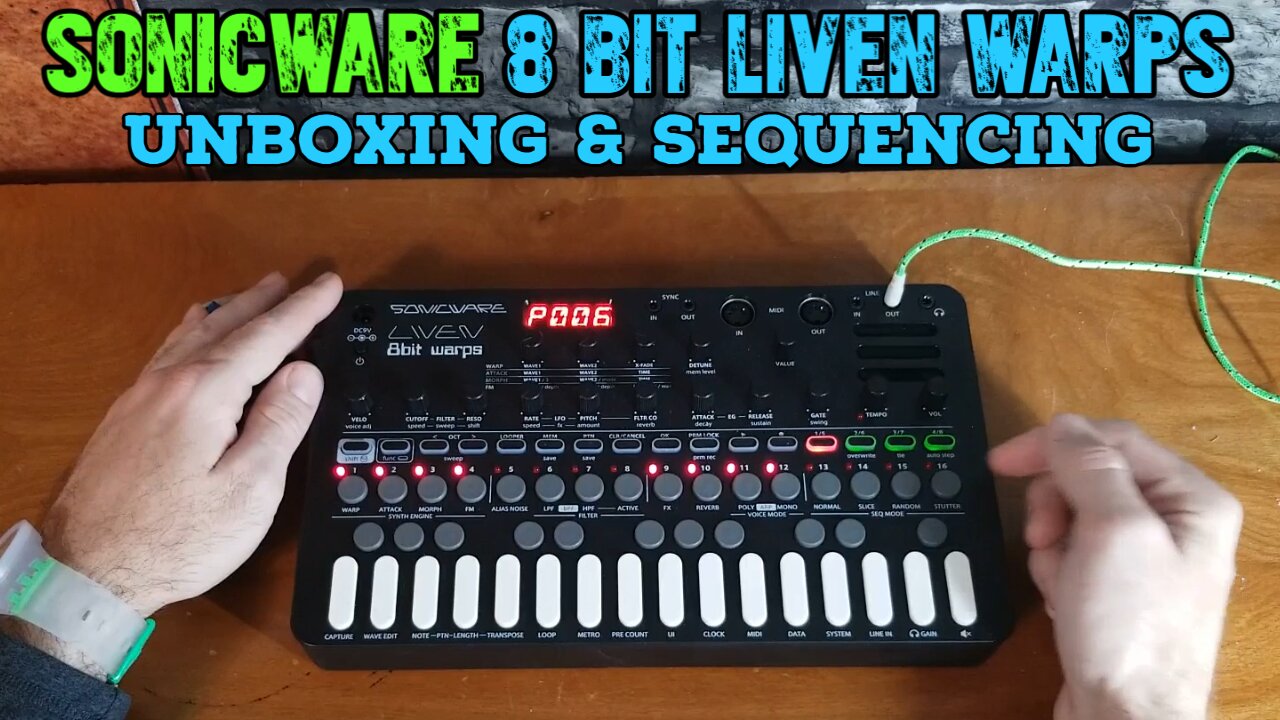 Sonicware Liven 8 Bit Warps Unboxing & Sequencing Intro