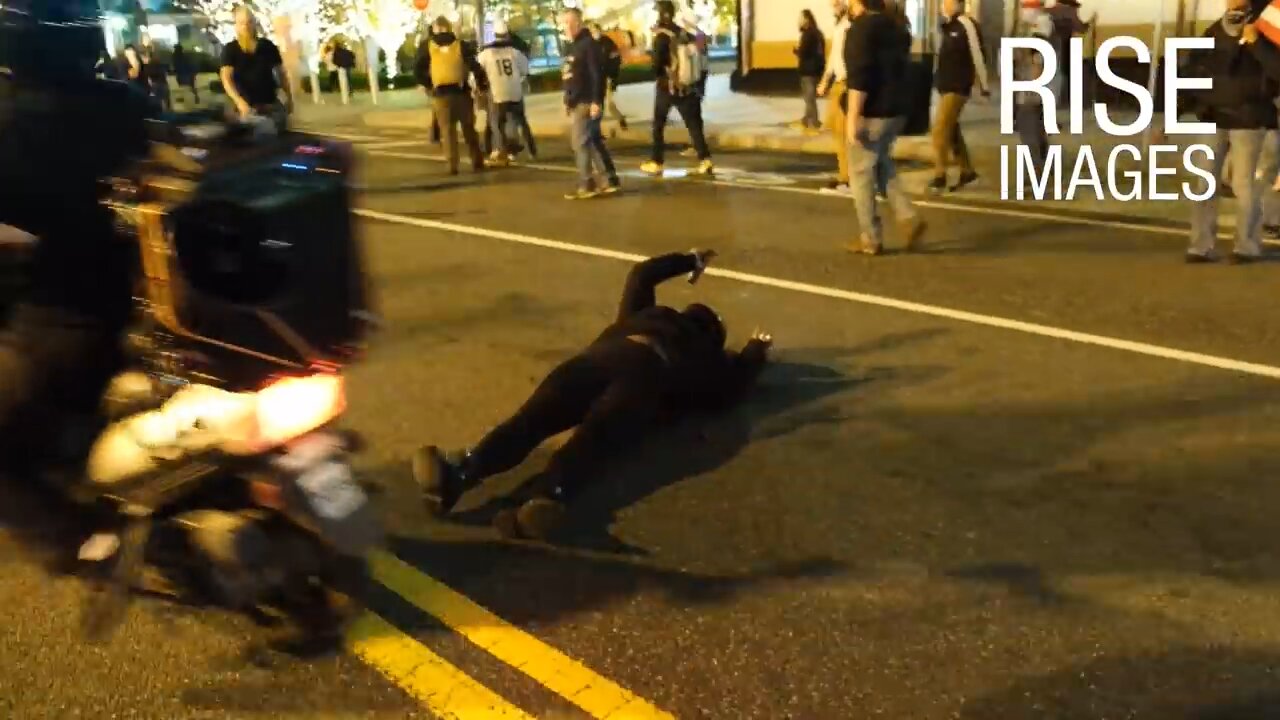 Knife Wielding ANTIFA/BLM Knocked Out