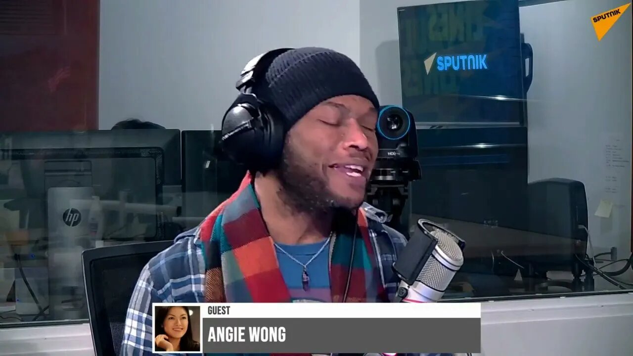 ANGIE WONG Veterans For Trump , Legacy PAC 12-16-22 DC FM 105.5 - Trump Trading Cards & Campaign