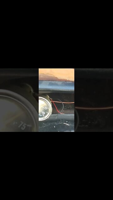 1975 Triumph Spitfire oil pressure gauge installed. #triumphspitfire #oilpressure