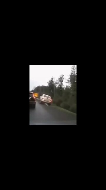 Impatient Driver Instant Karma 😂