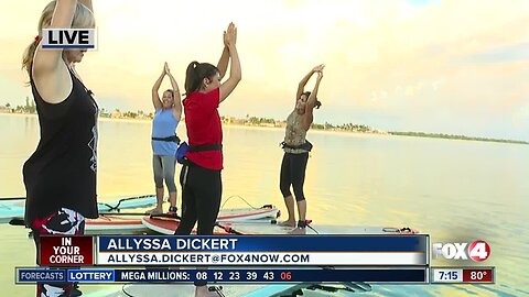 Stand up paddle board yoga in Matlacha - 7am live report
