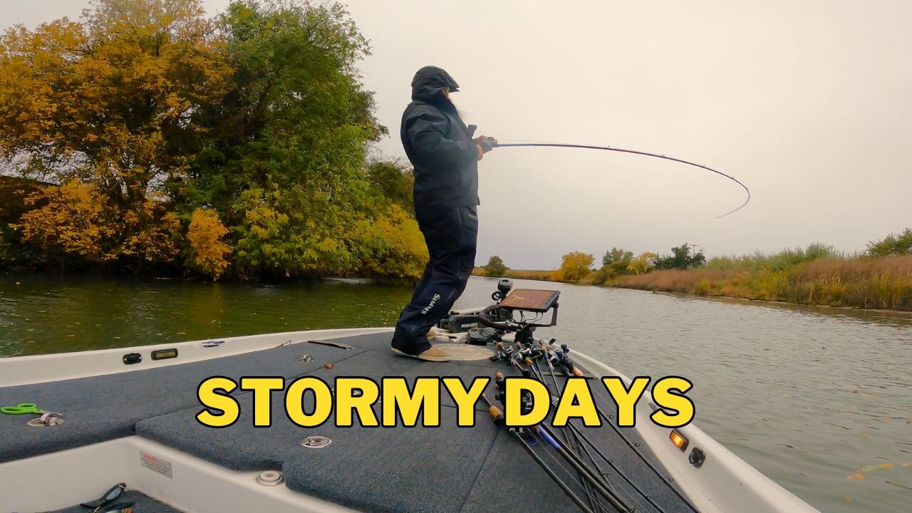 Playing in the RAIN - Winter Fishing on The California Delta