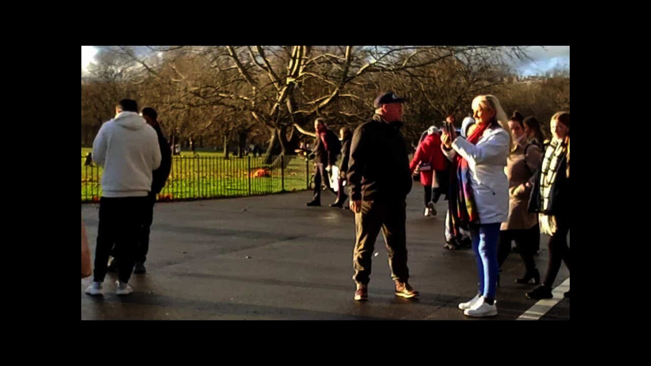 SPEAKERS CORNER LIVE