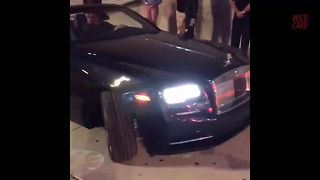 Lonzo Ball Gives LaVar A Rolls-Royce For Christmas