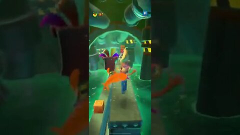 Nitro Pinstripe Battle Run (Full) Gameplay On Sewer or Later - Crash Bandicoot: On The Run!