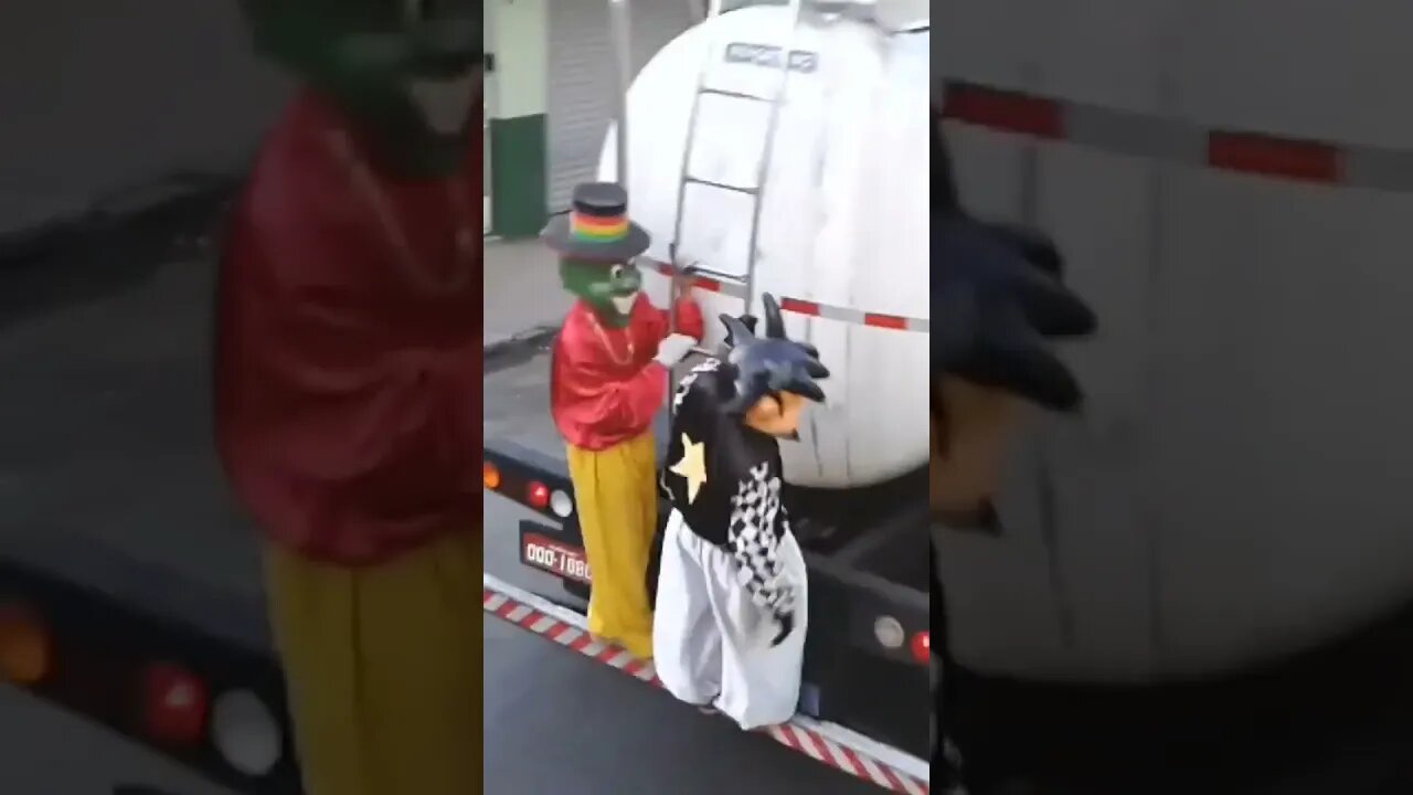 FOFÃO, FOFONA, GOKU, O MÁSKARA E HOMEM-ARANHA DANÇANDO NA CARRETA DA ALEGRIA, LIKE