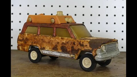 Rusty 1970's Tonka Jeep Ambulance Restoration