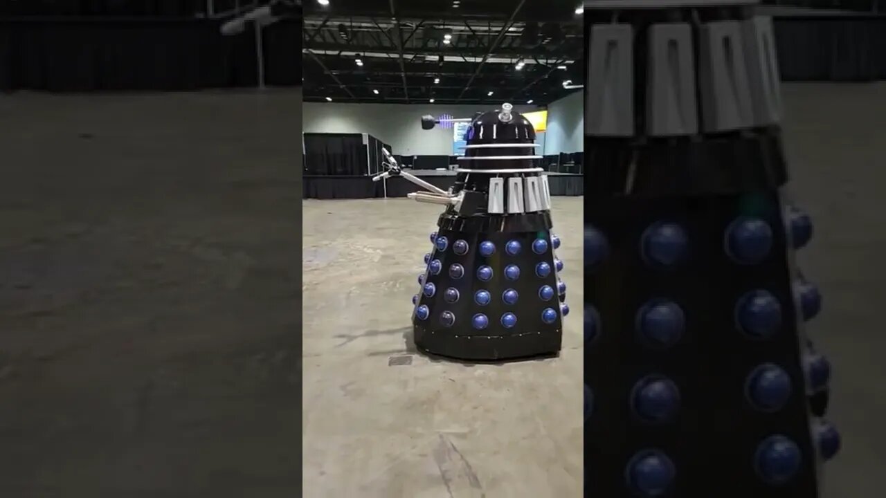 #Daleks #Autobots #MegaCon #DoctorWHO #TravelingTARDIS YouTube.com/TheLegendOfTheTravelingTARDIS