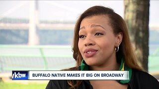 Buffalo native performs with Bette Midler, Vanessa Williams