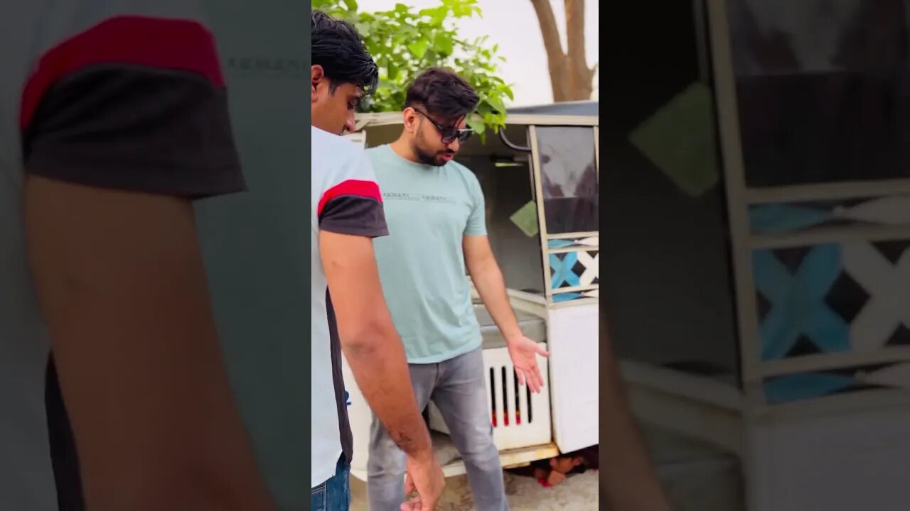 Akhir ya Rikshaw wala itnay zyada paisay kyou mang raha hai #summerofshorts #suspense #rikshawala