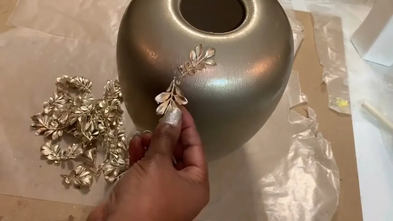 Unique Decorating Ideas || 💕 Champagne Gold Home Decor || Decorative Vases