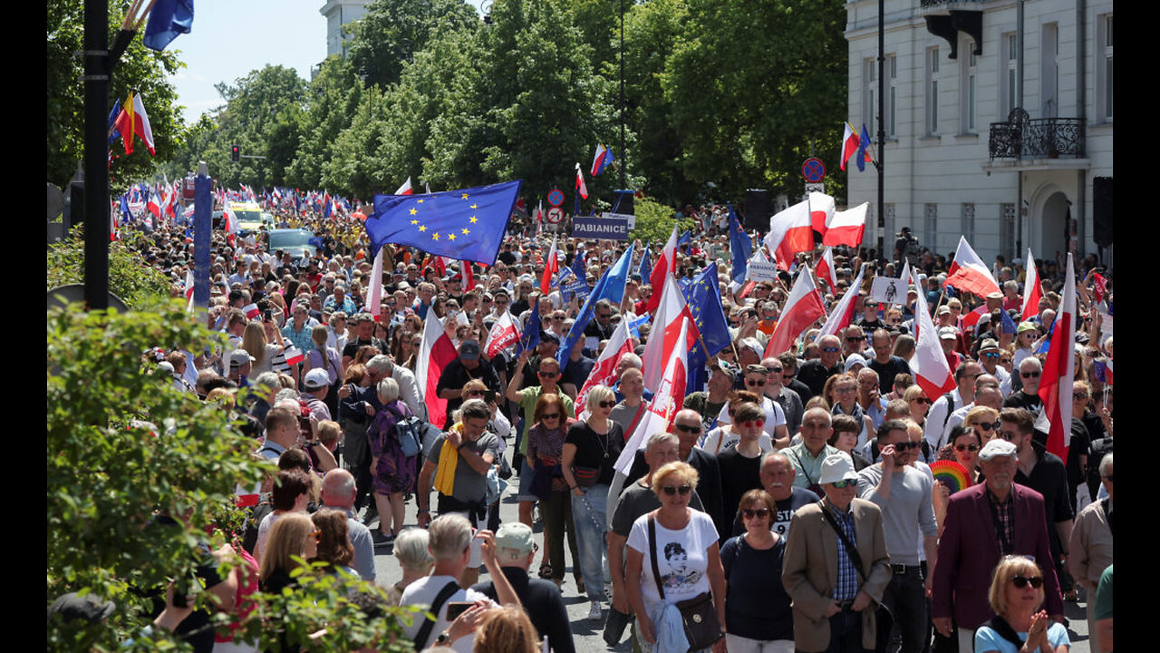 Tusk: la Polonia inverte la rotta