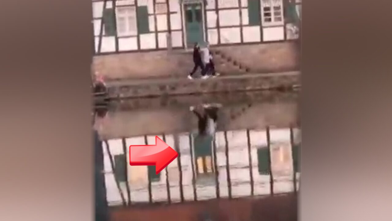 There is something wrong with this house the current world and another world [Conspiracy]