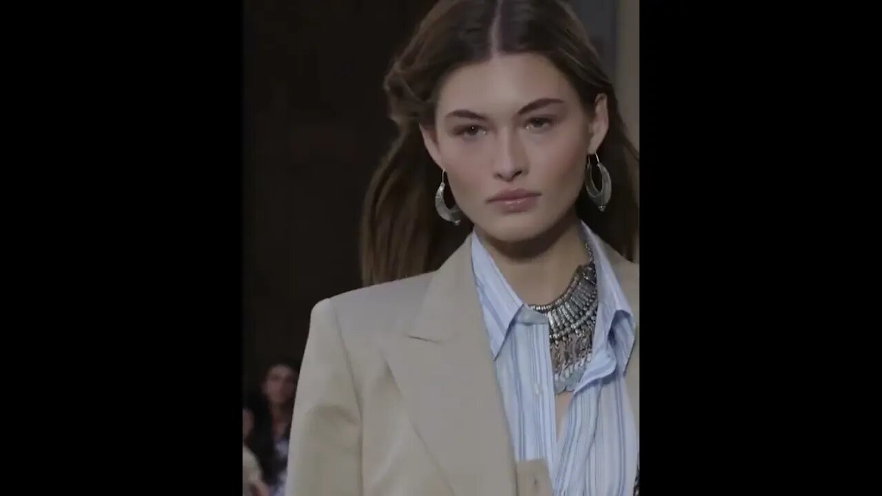 ETRO RTW Spring/Summer 2020 Collection #fashion #fashiondesign #shorts | FASHION #SHORT