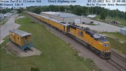 UP4533 Leading WB Office Car Special in Belle Plaine and Carroll, IA on July 22, 2022