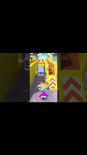 OM NOM RUN #12 SHORT