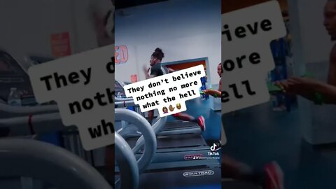 Y’all done traumatized these women 👑