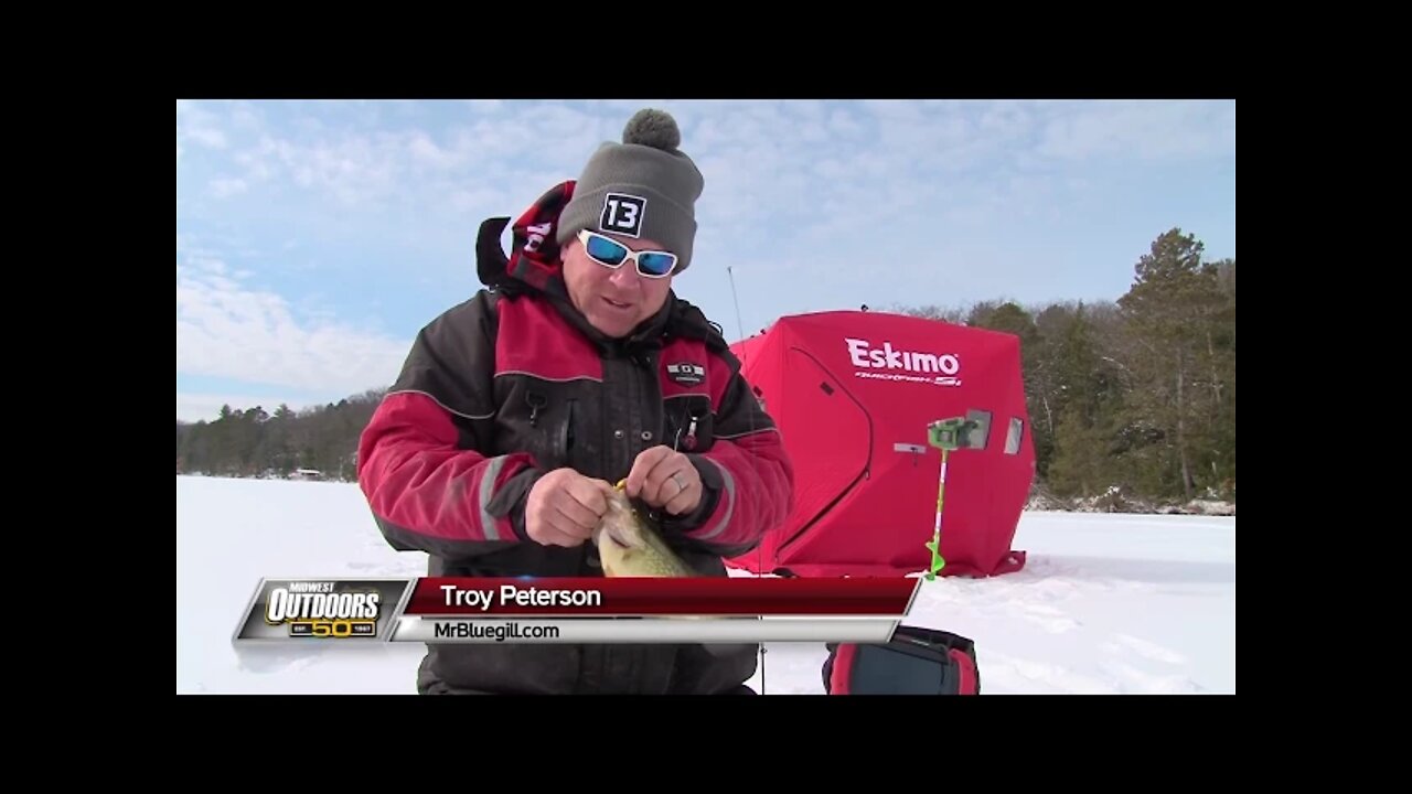 Midwest Outdoors TV Show #1658 - Ice Fishing Crappie at Eagle River, WI with the Eskimo Ice Crew.