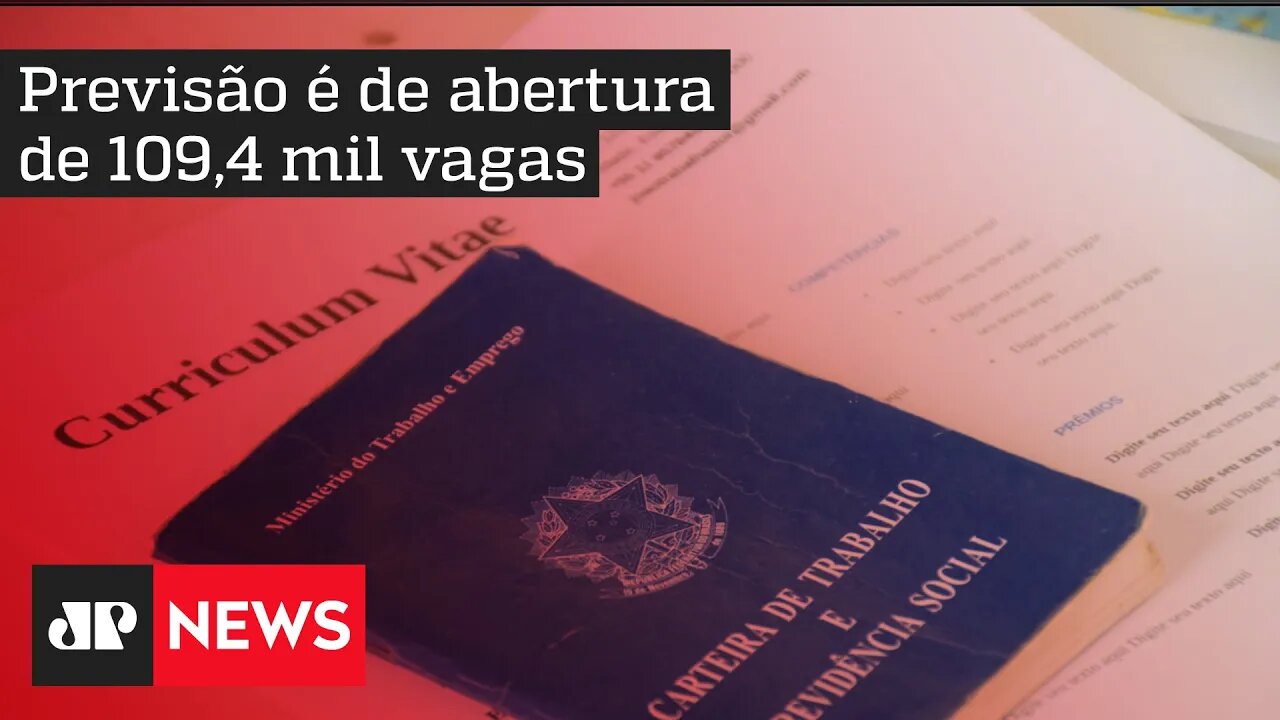 Fim de ano no comércio deve ter maior número de vagas temporárias desde 2013, diz CNC