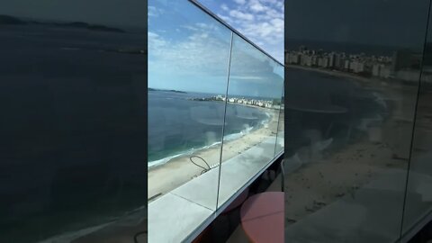 Incrível vista da Praia de Copacabana do Top! #curiosidades #incrível #shorts