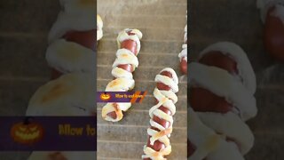 Halloween hot dog mummies recipe