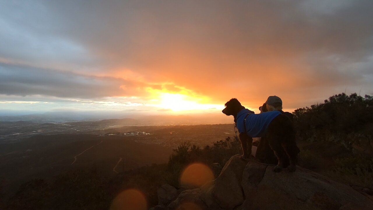 Cowles Mt sunrise hike in Mission Trails