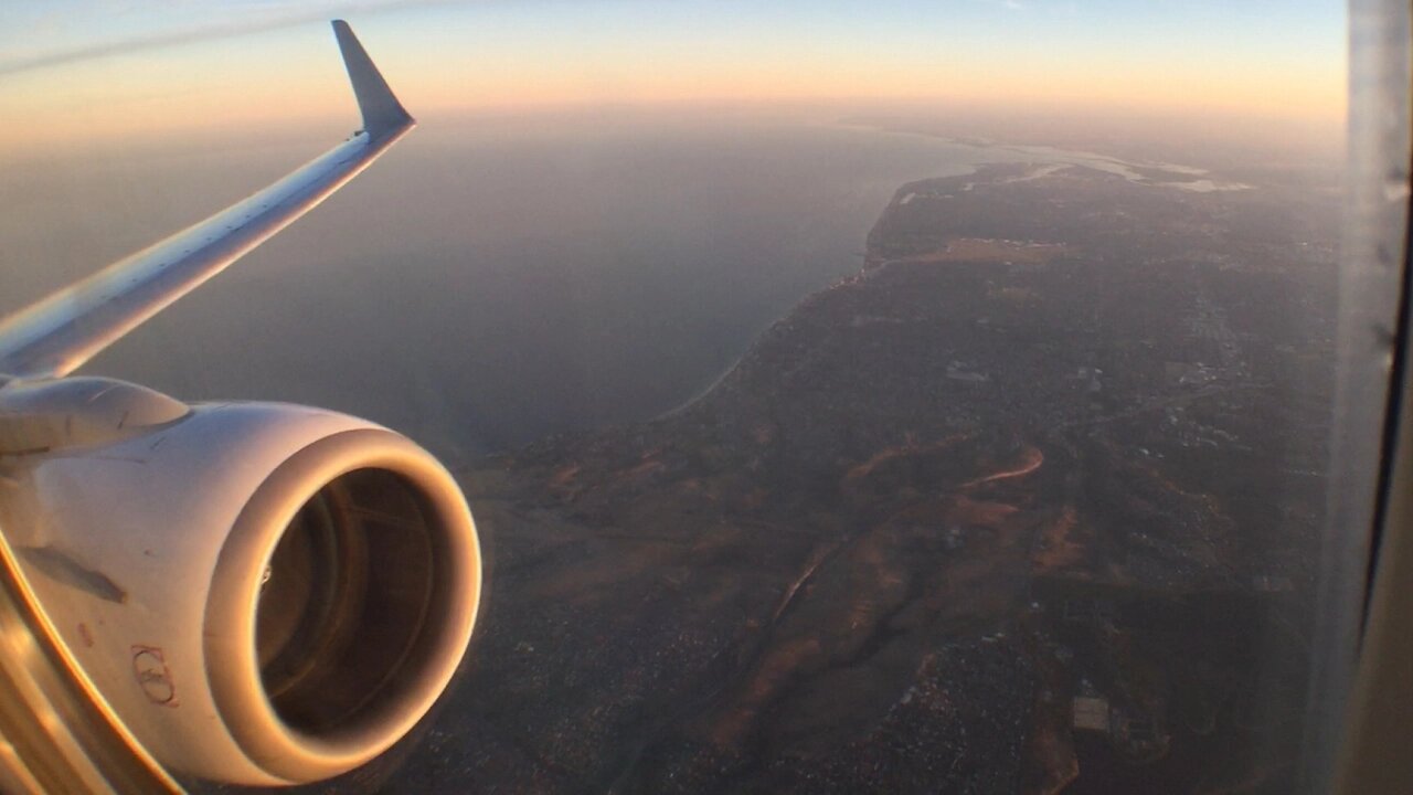 Qantas B737-800 takeoff at sun rising Adelaide