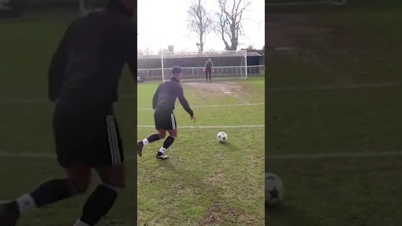 SHOOTING BATTLE VS THIBAUT COURTOIS 🥅⚽️💥 #Shorts