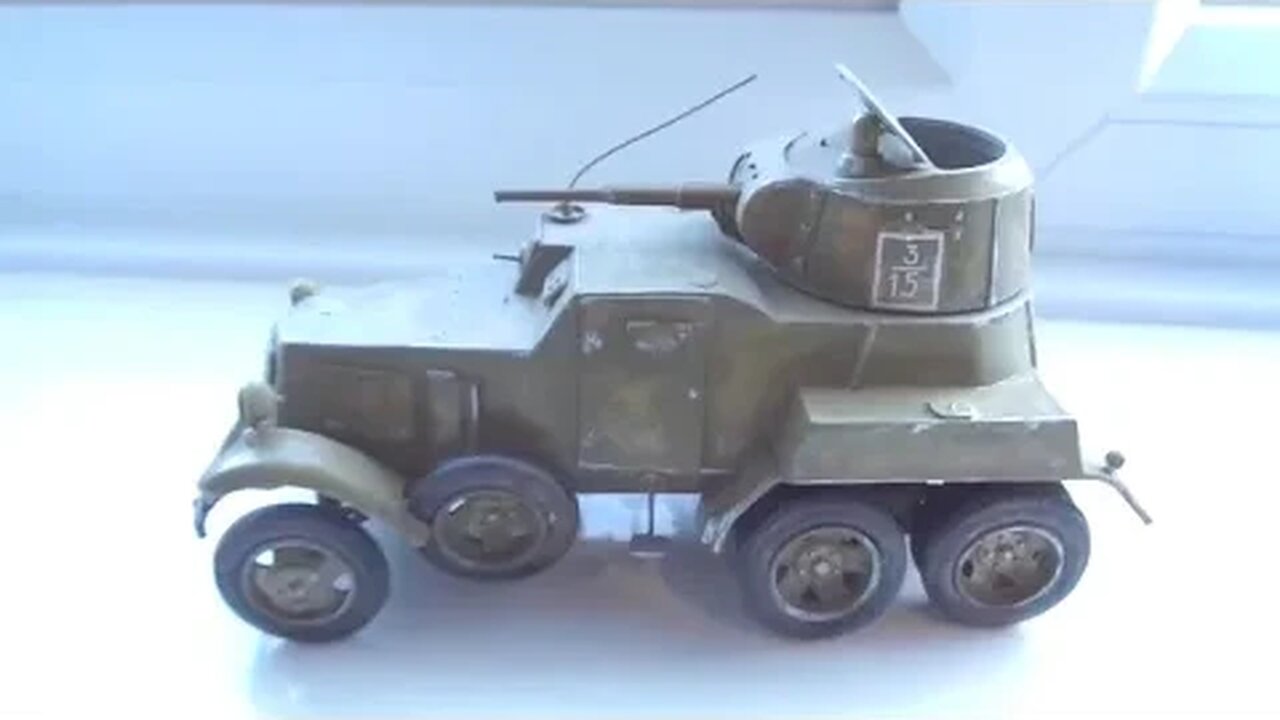 Zvezda: 1/32 BA-10 Featuring Campbell The Toast