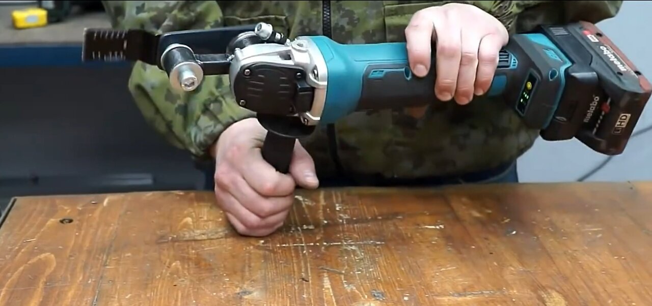 A very useful thing from discarded pipes, for recycling wood.