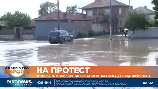Жители на с Трилистник се вдигнаха на протест, искат местната река да бъде почистена