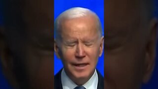 Biden struggles to read teleprompter..again..😂