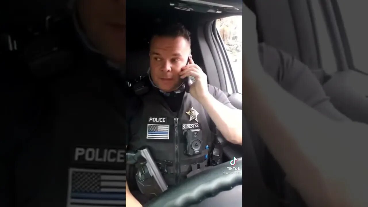 LOL: Police Officer Calls LeBron James For Advice During Call To Knife Attack