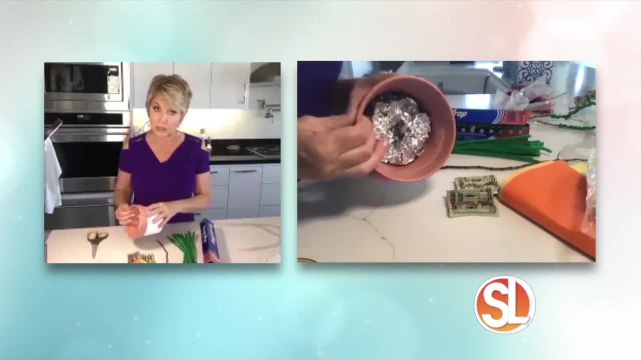 Terri O shows you how to make a gift for a graduate