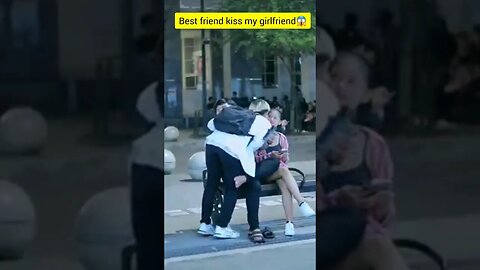what that happened 😱😱#kiss