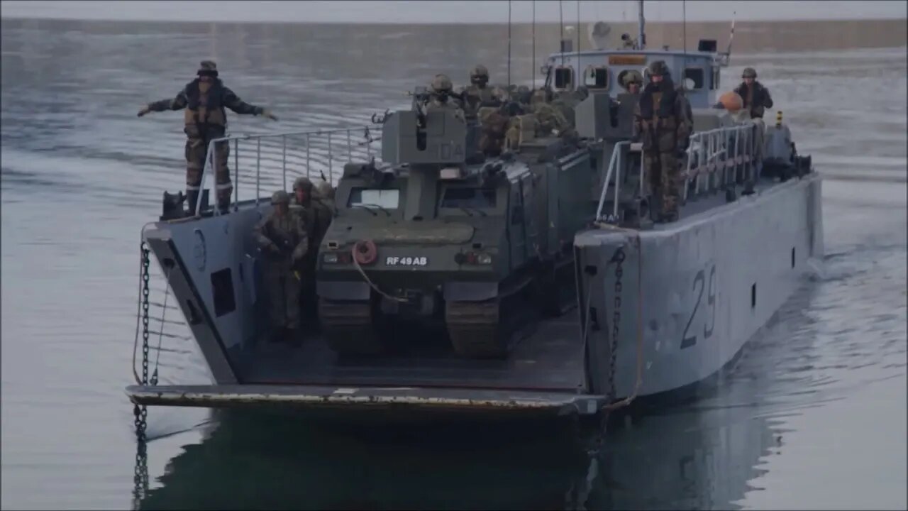 United Kingdom Amphibious Assault - Trident Juncture 2018