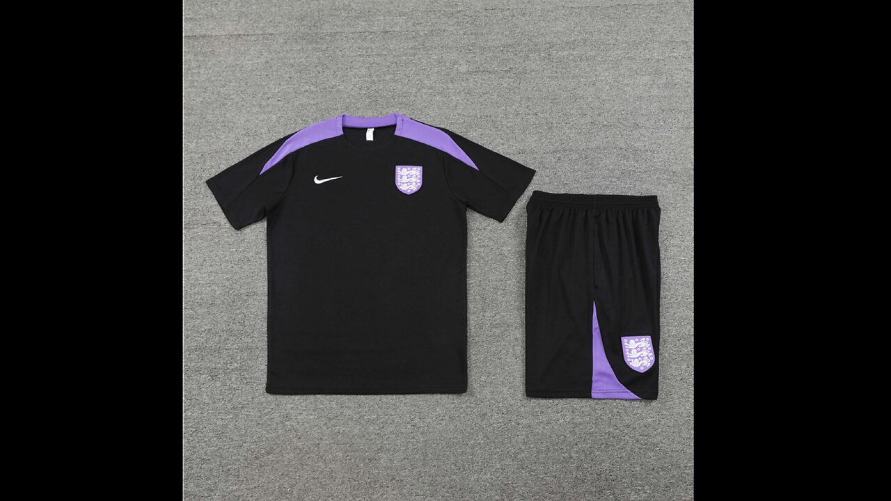 👉🏻⚽️ 2024/25 England Adult Black Short Sleeve Training Kit