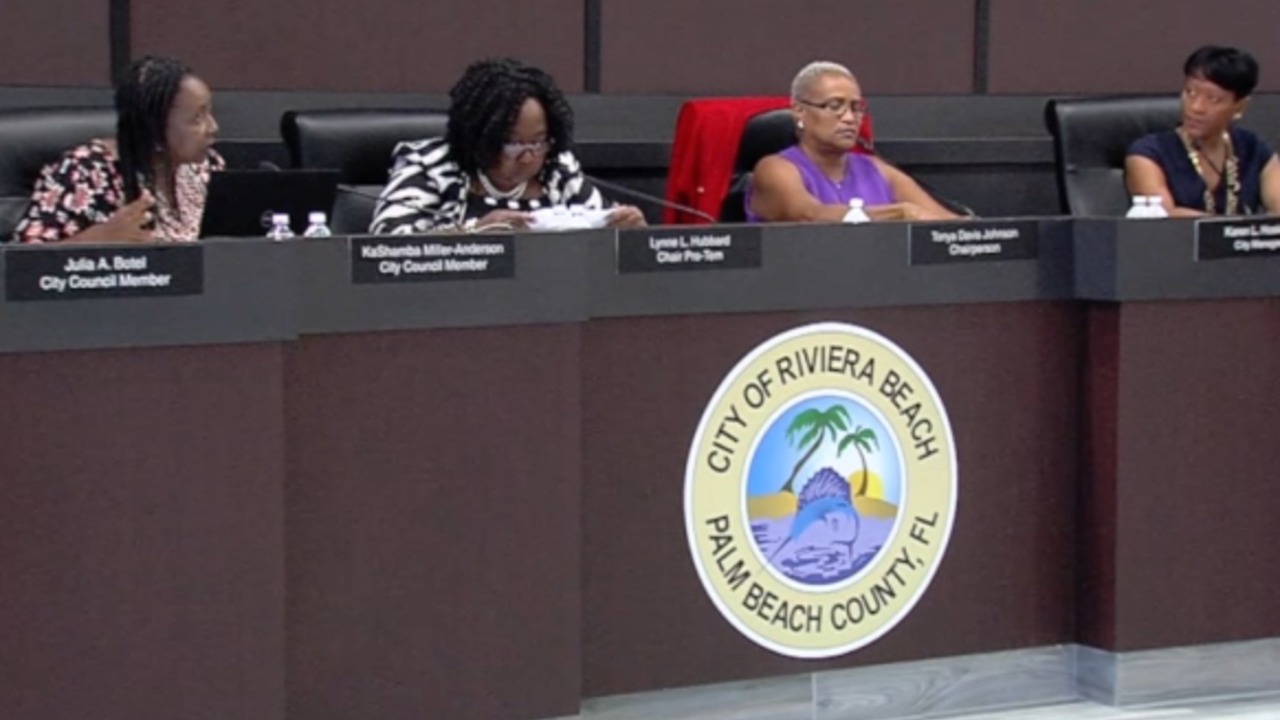 Riviera Beach pay debacle: city officials backtrack blame on bank, investigate city employee