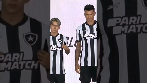 👕🔥ESPETACULAR! VEJA A NOVA CAMISA TRADICIONAL DO BOTAFOGO. #botafogo #brasileirão #segueolíder